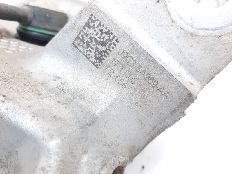 Recambio de mangueta trasera izquierda para jaguar e-pace 2.0 diesel cat referencia OEM IAM J9C35A969AA J9C35A969AA 