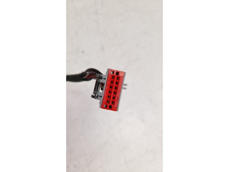 Recambio de retrovisor derecho para ford puma hybrid titanium design referencia OEM IAM 2409736  