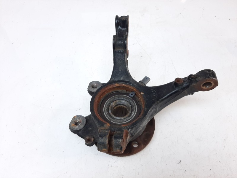 Recambio de mangueta delantera derecha para peugeot 2008 (p1) allure pack referencia OEM IAM 9826532480 9826532480 