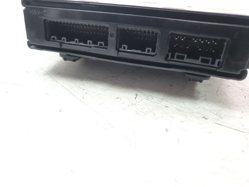Recambio de modulo electronico para mazda 3 berlina (bp) referencia OEM IAM BCKA675L0G  