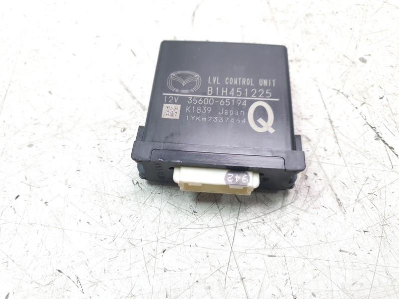 Recambio de modulo electronico para mazda 3 berlina (bp) referencia OEM IAM B1H451225  