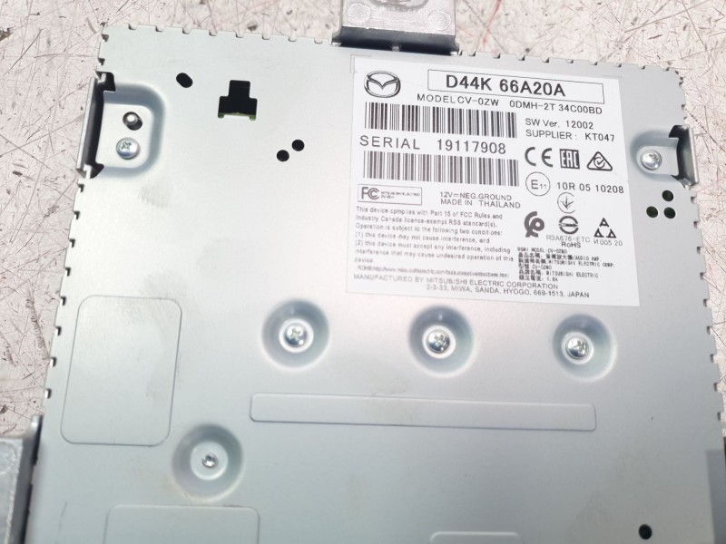 Recambio de modulo electronico para mazda 3 berlina (bp) referencia OEM IAM D44K66A20A  
