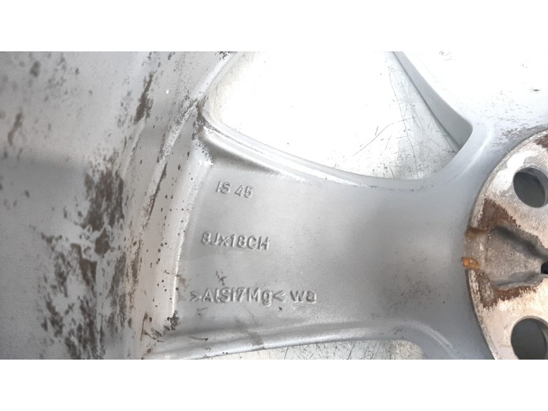 Recambio de llanta para jaguar e-pace 2.0 diesel cat referencia OEM IAM J9C31007CA  