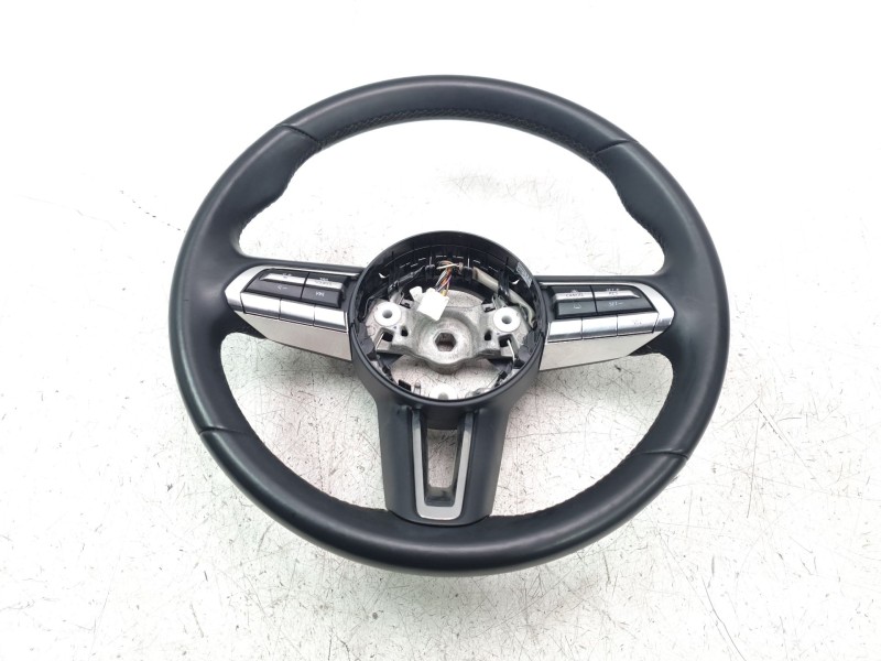 Recambio de volante para mazda 3 berlina (bp) referencia OEM IAM BCKA32982  
