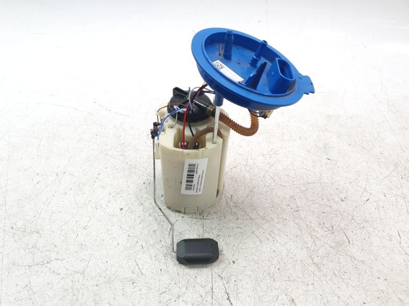Recambio de bomba combustible para volkswagen polo referencia OEM IAM 2Q0919051F  