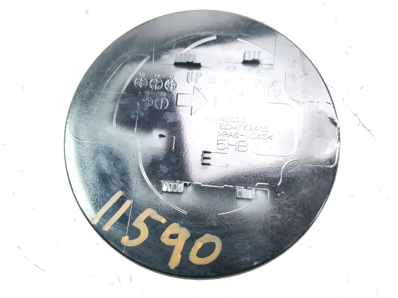 Recambio de tapa exterior combustible para mazda 3 berlina (bp) referencia OEM IAM BDMT42411  