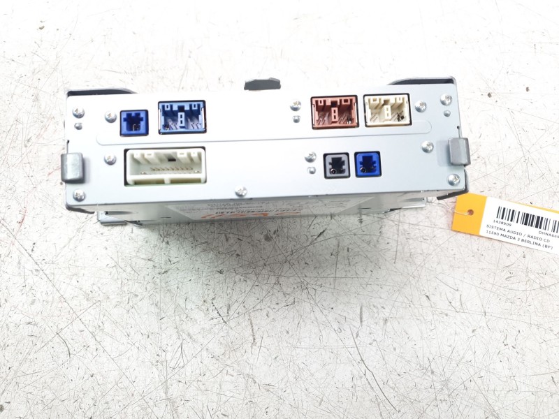 Recambio de sistema audio / radio cd para mazda 3 berlina (bp) referencia OEM IAM DHNA669C0  