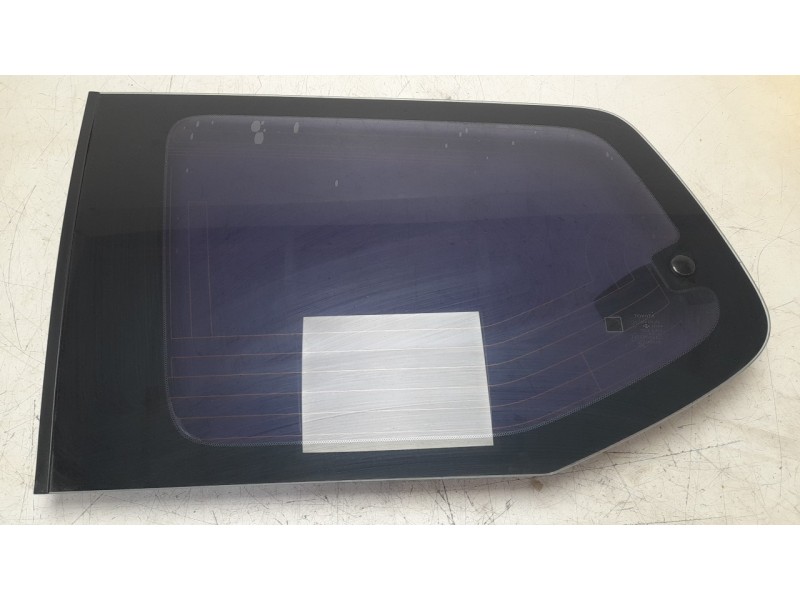 Recambio de luna trasera izquierda para toyota land cruiser (j12) 3.0 turbodiesel referencia OEM IAM 6272060651  