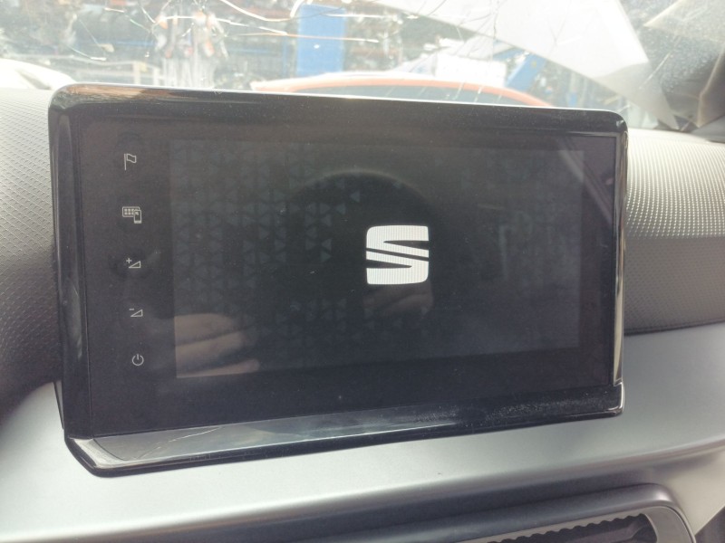 Recambio de pantalla multifuncion para seat ibiza v (kj1, kjg) 1.0 tsi referencia OEM IAM   