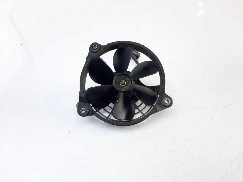 Recambio de electroventilador para aprilia pegaso 125 / 600 / 650 pegaso 650 referencia OEM IAM AP8127021  