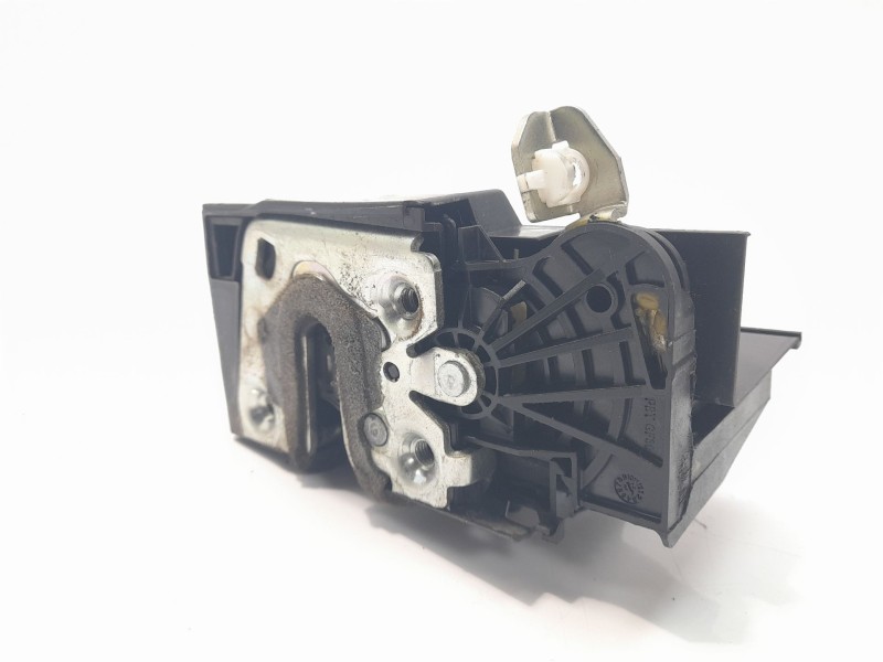 Recambio de cerradura puerta trasera derecha para dacia sandero iii expression referencia OEM IAM 825020994R  