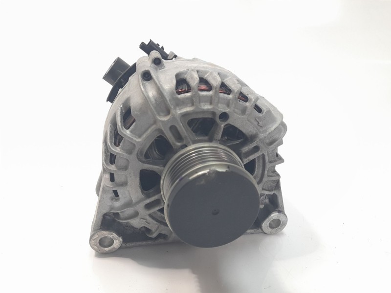 Recambio de alternador para citroën c3 feel pack referencia OEM IAM 9835689480  