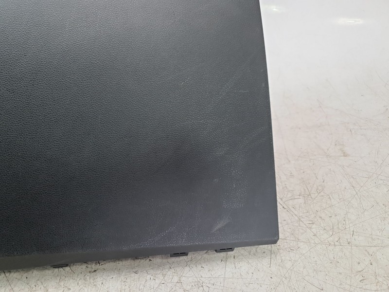 Recambio de guantera para volkswagen polo referencia OEM IAM 2G1857097F  