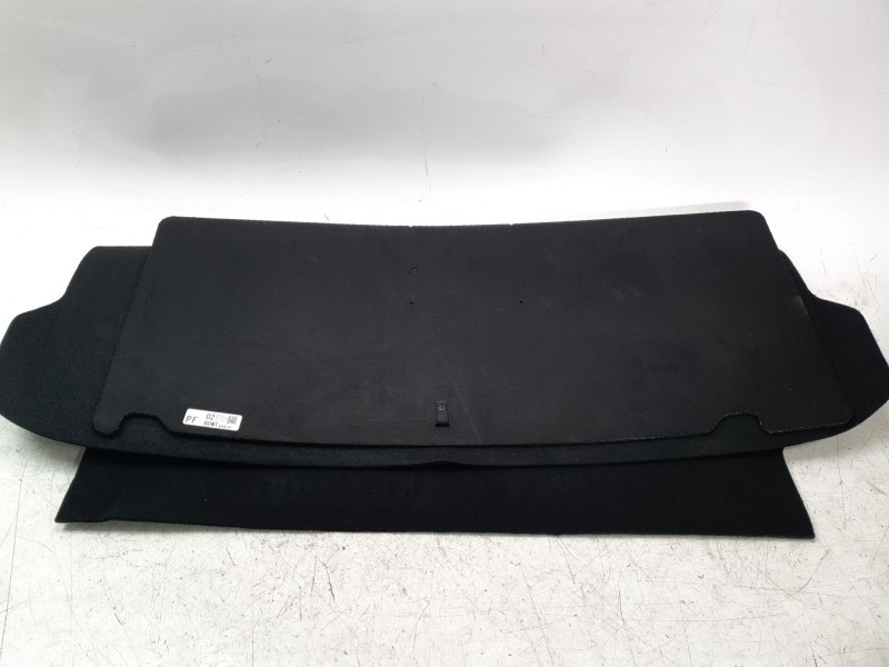 Recambio de bandeja trasera para mazda 3 berlina (bp) referencia OEM IAM BDMT6881X  