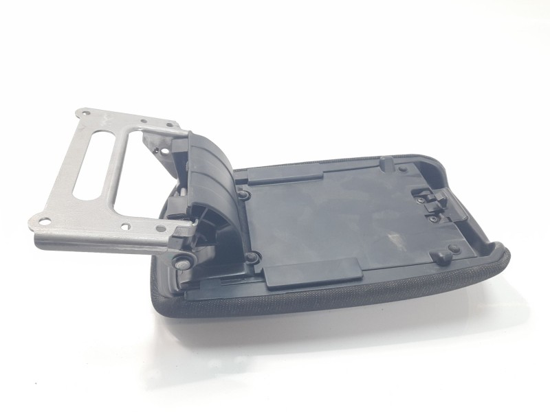 Recambio de apoyabrazos central para toyota corolla (e21) hybrid style referencia OEM IAM 5890502F60C0  