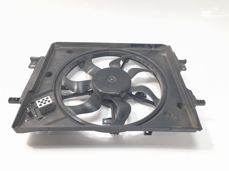 Recambio de electroventilador para dacia sandero iii expression referencia OEM IAM 214813070R  