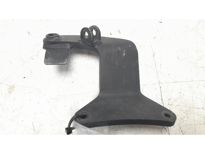 Recambio de soporte posapies para harley-davidson street referencia OEM IAM   