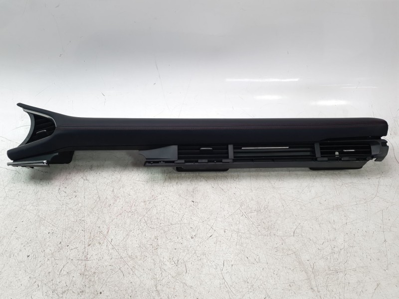 Recambio de aireador central para mazda 3 berlina (bp) referencia OEM IAM BDGF6471X  
