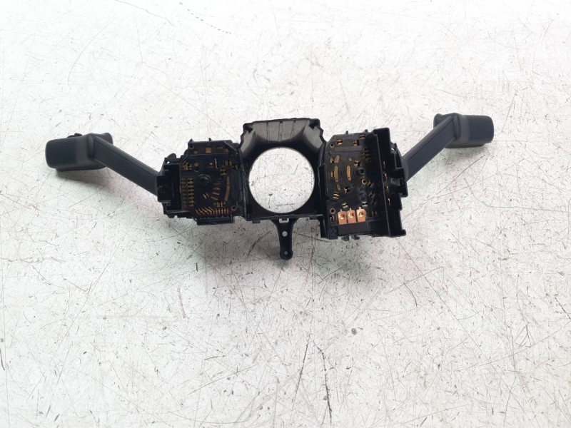 Recambio de mando multifuncion para volkswagen polo referencia OEM IAM 2Q0953521E  