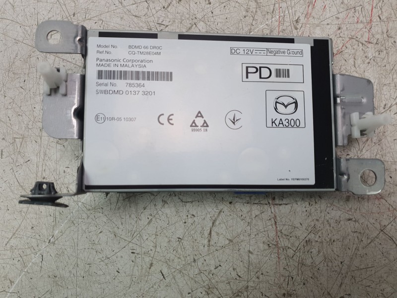 Recambio de modulo electronico para mazda 3 berlina (bp) referencia OEM IAM BDMD66DR0C  