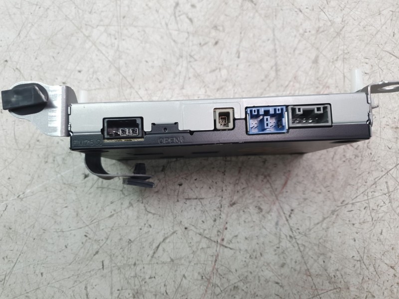 Recambio de modulo electronico para mazda 3 berlina (bp) referencia OEM IAM BDMD66DR0C  