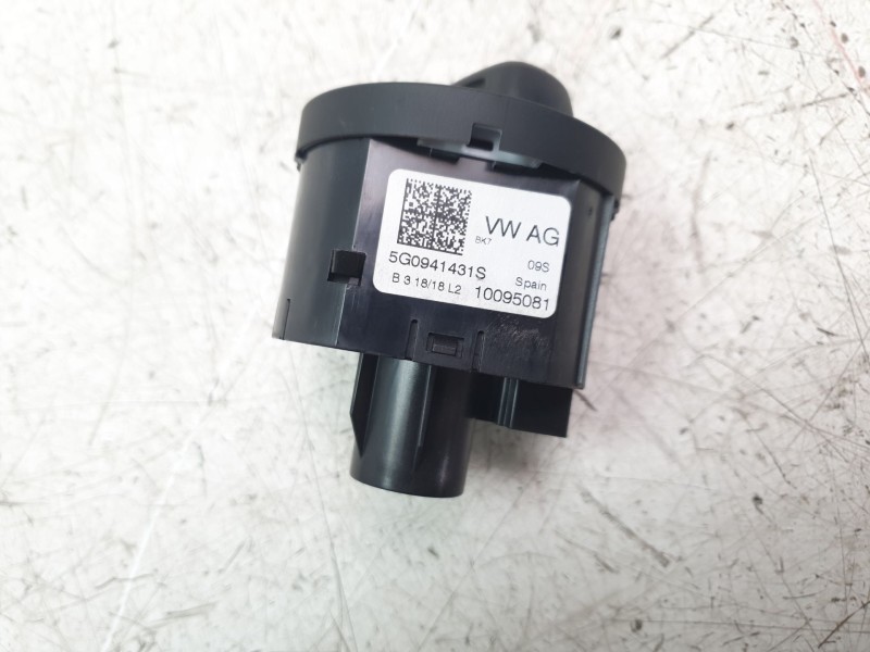Recambio de mando luces para volkswagen polo referencia OEM IAM 5G0941431AJ  