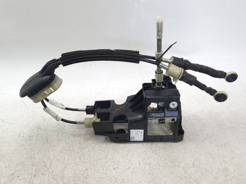 Recambio de palanca cambio para dacia sandero iii expression referencia OEM IAM 341014140R  