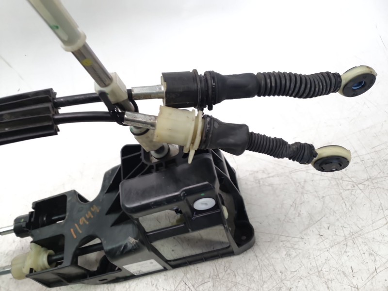 Recambio de palanca cambio para dacia sandero iii expression referencia OEM IAM 341014140R  