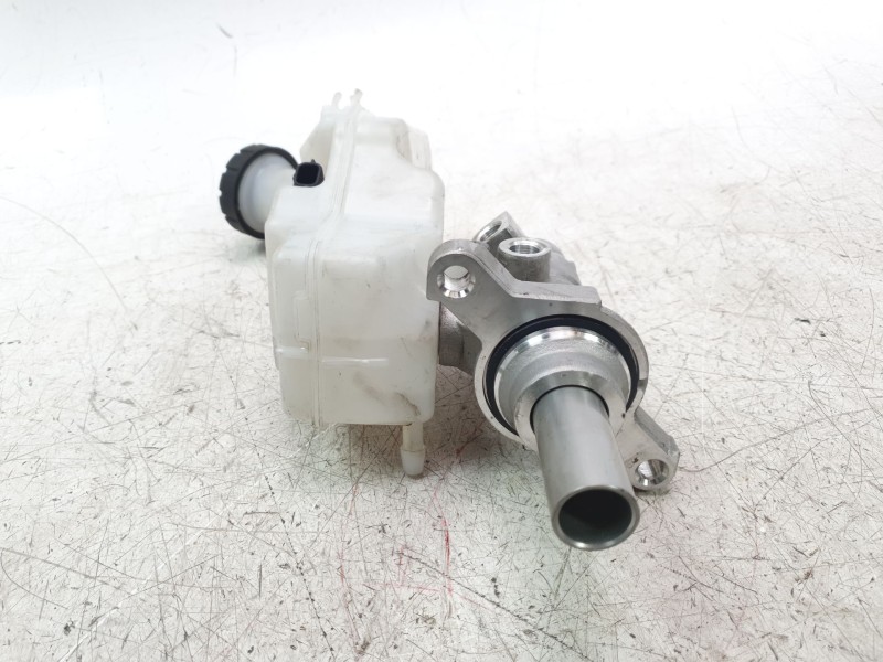 Recambio de bomba freno para dacia sandero iii expression referencia OEM IAM 460114755R  