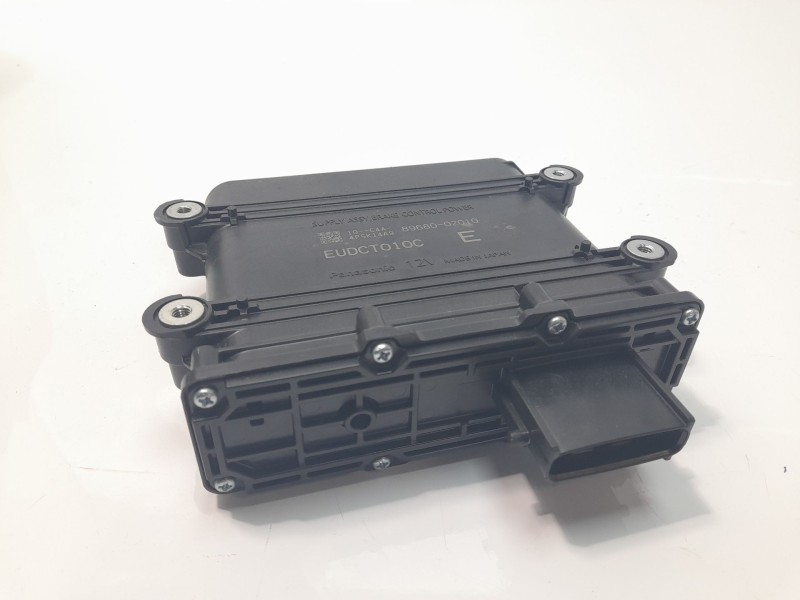 Recambio de modulo electronico para toyota corolla (e21) hybrid style referencia OEM IAM 8968002010  