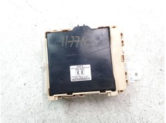 Recambio de caja reles / fusibles para toyota auris touring sports (e18) hybrid active business plus referencia OEM IAM 8273012X 2