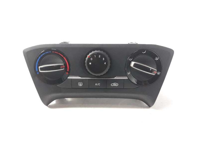 Recambio de mando calefaccion / aire acondicionado para hyundai i20 1.2 16v cat referencia OEM IAM 97250C8410  