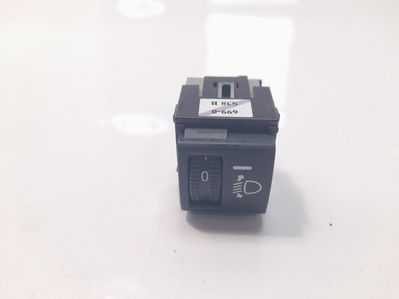Recambio de interruptor para toyota corolla (e21) hybrid style referencia OEM IAM 8415202170  