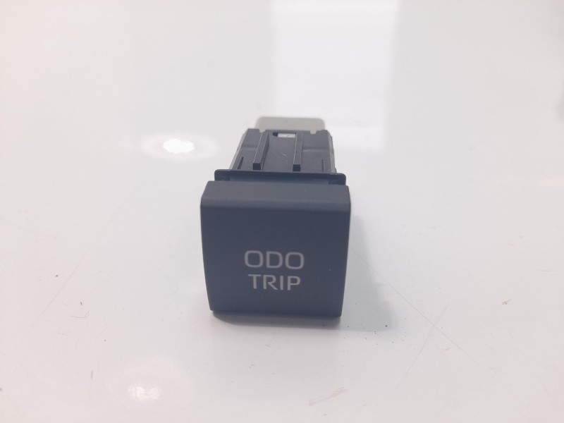 Recambio de interruptor para toyota corolla (e21) hybrid style referencia OEM IAM 8497502020  