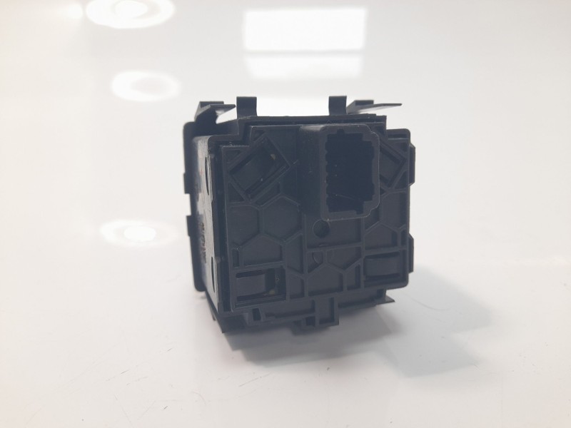 Recambio de interruptor para dacia sandero iii expression referencia OEM IAM 251902972R  