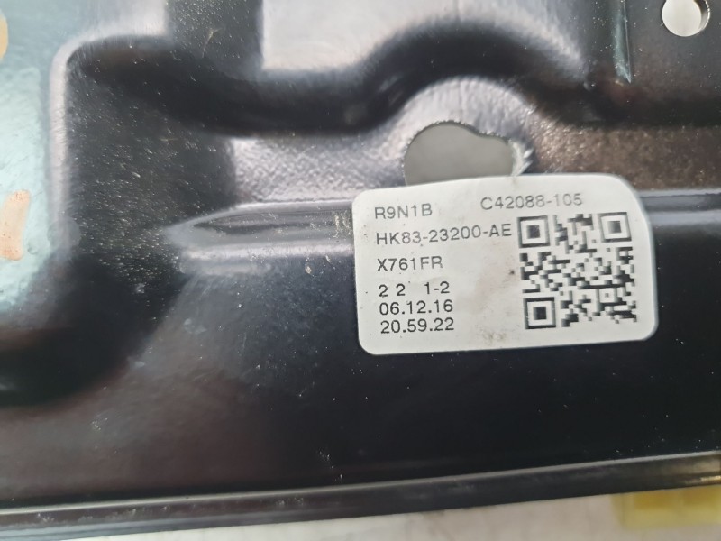 Recambio de elevalunas delantero derecho para jaguar f-pace 300 sport awd referencia OEM IAM HK8323200AE  