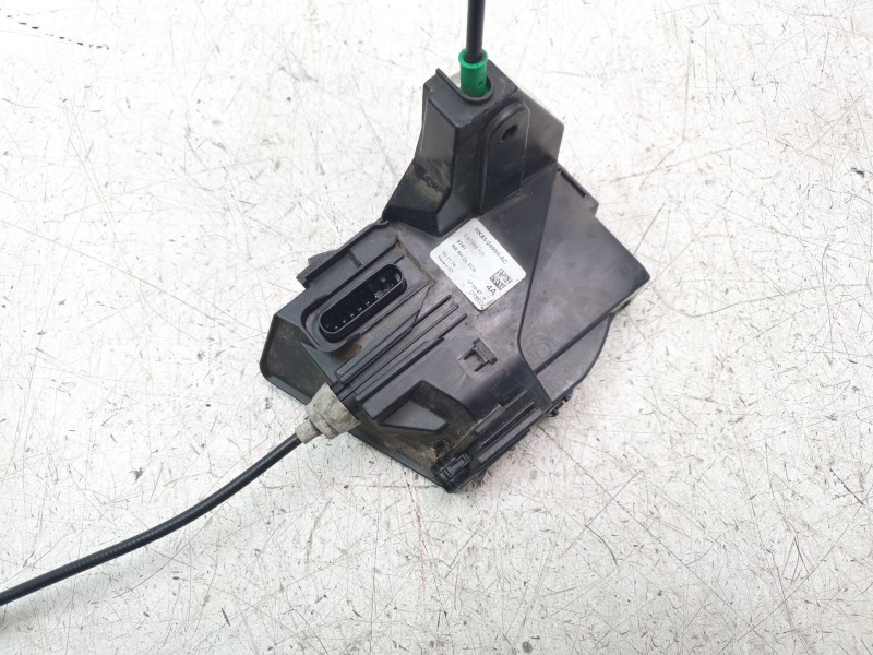 Recambio de cerradura puerta trasera derecha para jaguar f-pace 300 sport awd referencia OEM IAM T2H17439  