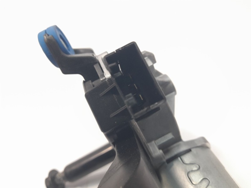 Recambio de motor limpia trasero para mini countryman (f60) 1.5 12v referencia OEM IAM 67637470343 67637470343 