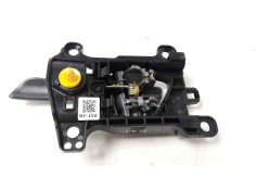 Recambio de maneta interior delantera derecha para hyundai tucson kosmo bluedrive 2wd referencia OEM IAM    2