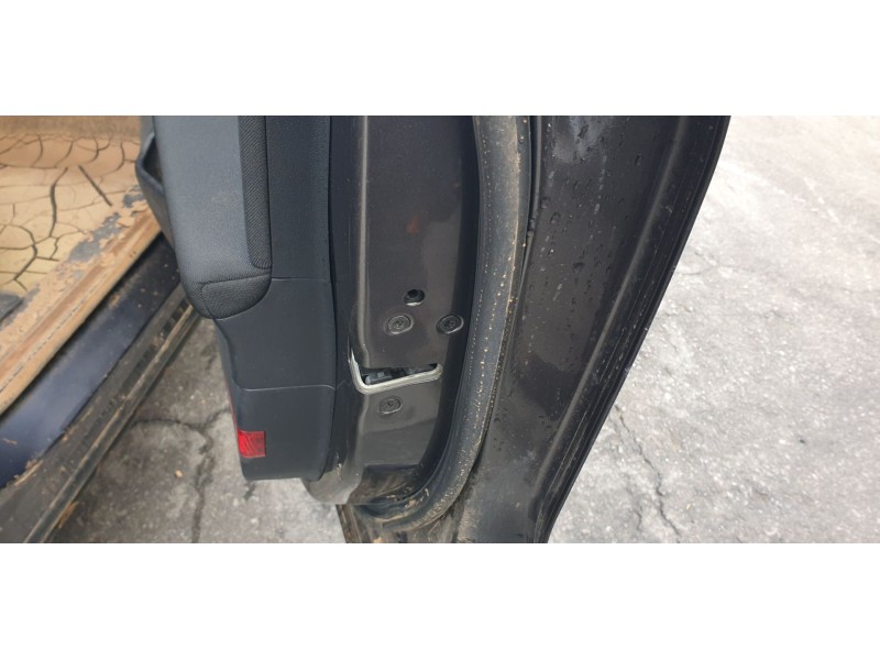 Recambio de cerradura puerta delantera derecha para ford puma hybrid titanium design referencia OEM IAM 2338022  