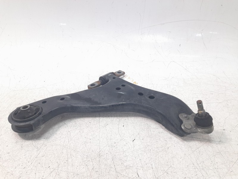 Recambio de brazo suspension delantero derecho para toyota rav4 hybrid 4x2 advance referencia OEM IAM 4806842070  