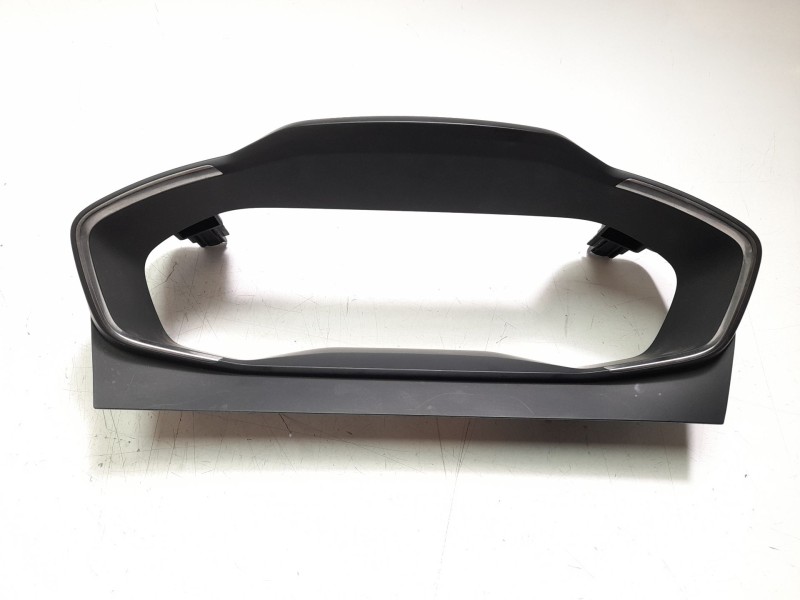 Recambio de moldura para peugeot 2008 (p1) allure pack referencia OEM IAM 9824790180  