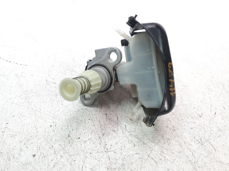 Recambio de bomba freno para audi a4 avant (8wd) referencia OEM IAM 8W0611021D  