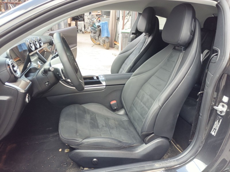 mercedes-benz cle del año 2024