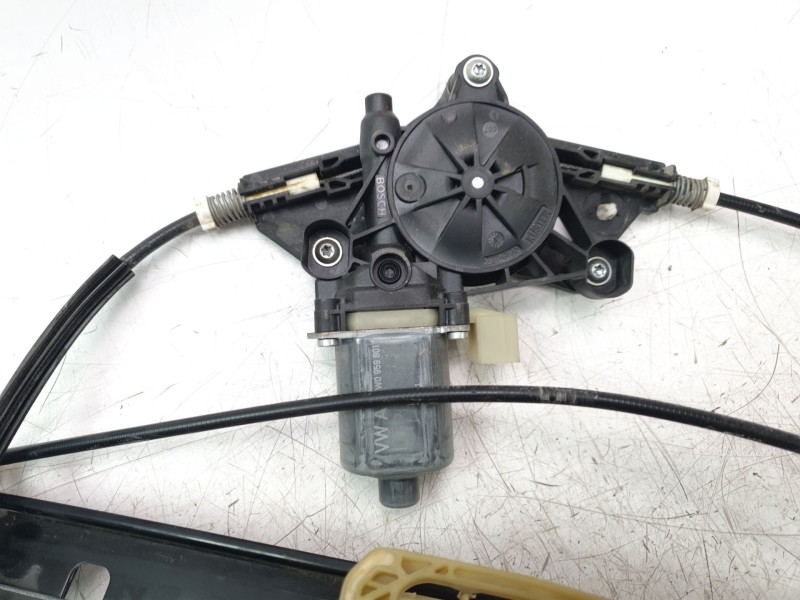 Recambio de elevalunas delantero izquierdo para audi a4 avant (8wd) referencia OEM IAM 8W0837461  