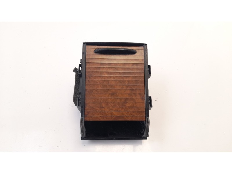 Recambio de cenicero para mercedes-benz clase cls (w219) 320 cdi (219.322) referencia OEM IAM A2196800750  