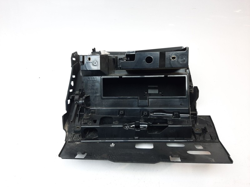 Recambio de guantera para audi q3 (f3b) referencia OEM IAM 83B857035B  