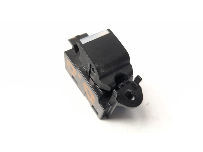 Recambio de mando elevalunas delantero derecho para jaguar e-pace 2.0 diesel cat referencia OEM IAM GX7314717AC  