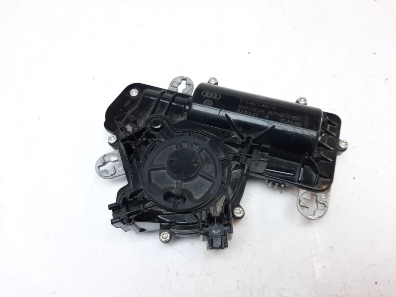 Recambio de motor cierre centralizado porton para audi q3 (f3b) referencia OEM IAM 5TA827887C 5TA827887C 