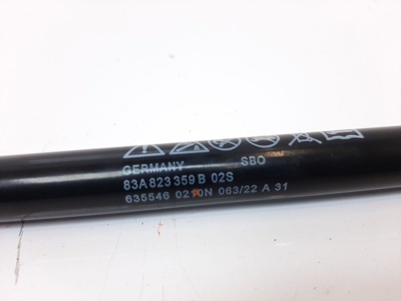 Recambio de amortiguadores capo para audi q3 (f3b) referencia OEM IAM 83A823359B 83A823359B 